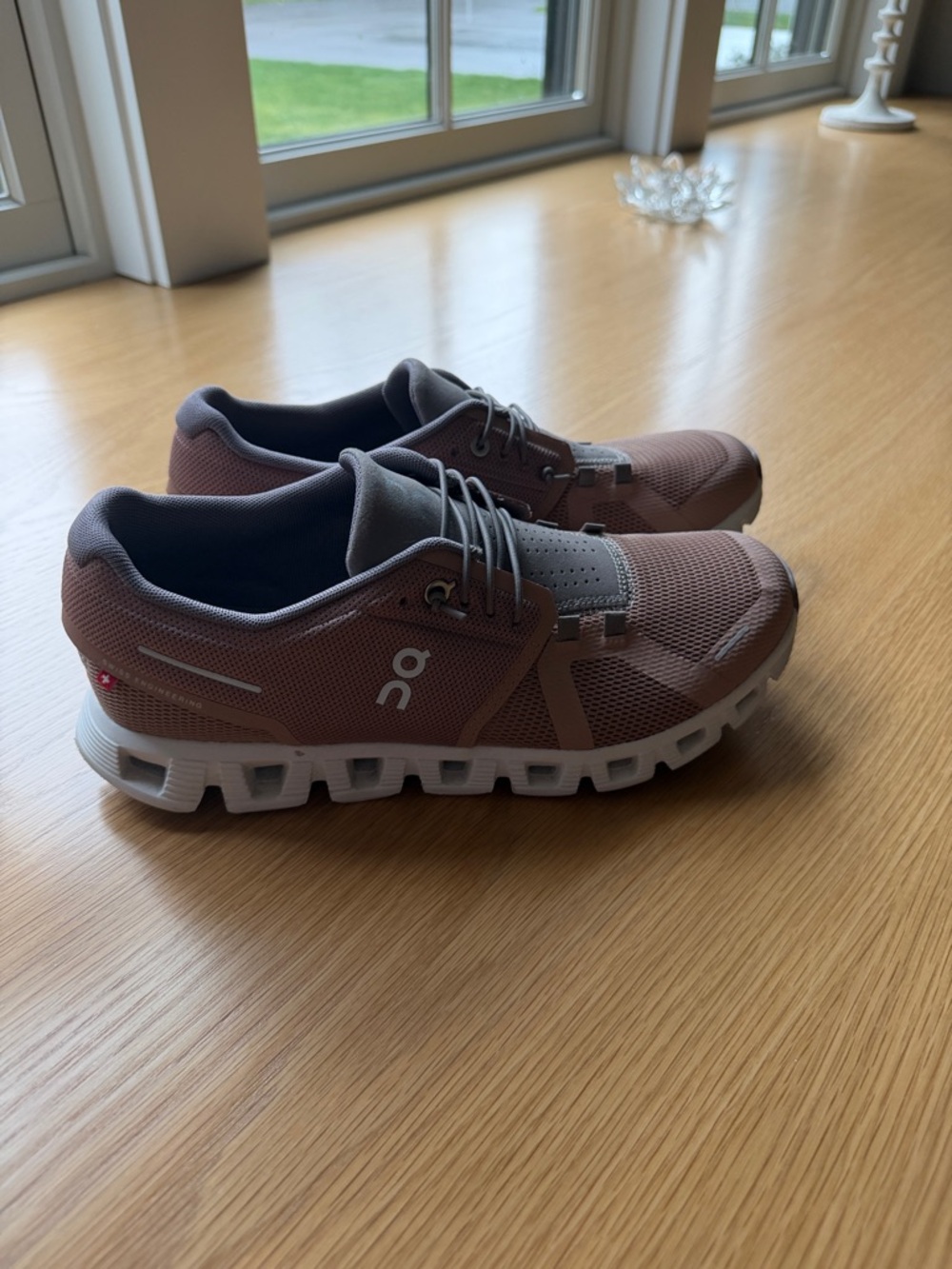 On Cloud Running Women's Sneakers - Mauve with Gray Accents